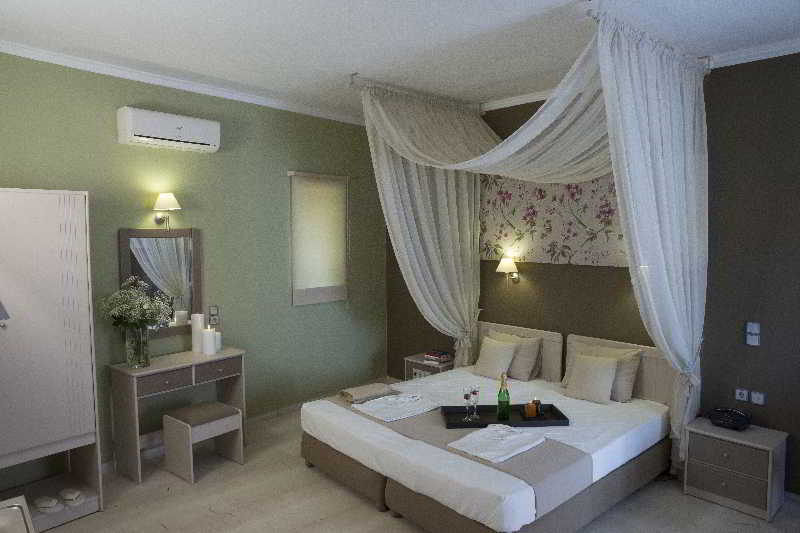 Elia Stalos Apartments Agia Marina Exterior foto